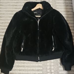 Pull&Bear Black Teddy Jacket